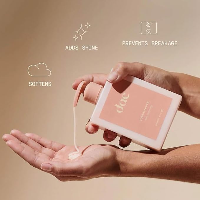 DAE Signature Conditioner - Hydrates & Protects Hair, Calms Frizzy Hair & Locks in Moisture (10 oz)