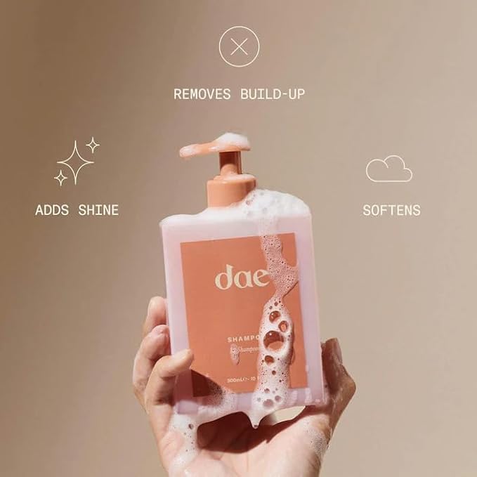 DAE Signature Shampoo - Cleanses & Hydrates Dry Hair & Scalp (10 oz.)