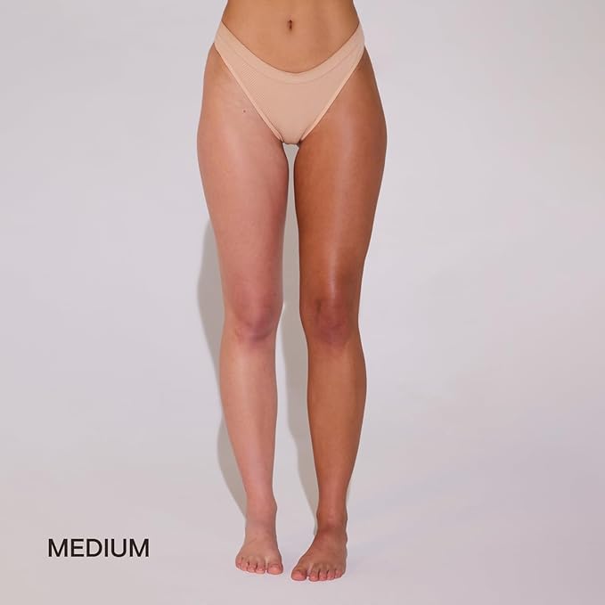 Filter By Molly-Mae Self Tanner Mousse | Medium Natural Color | Fast Drying Self Tan Foam, For A Sunkissed, Golden Glow | Streak Free Tanning Mousse | Moisturizing Foam | Fast Developing | 6.7oz