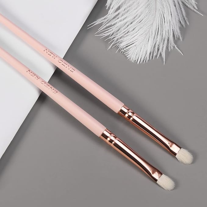 Natural Goat Hair Eye Brush by ENZO KEN - Small Corners & Smudge Brush - Single, Mini Size - Pink, E403S