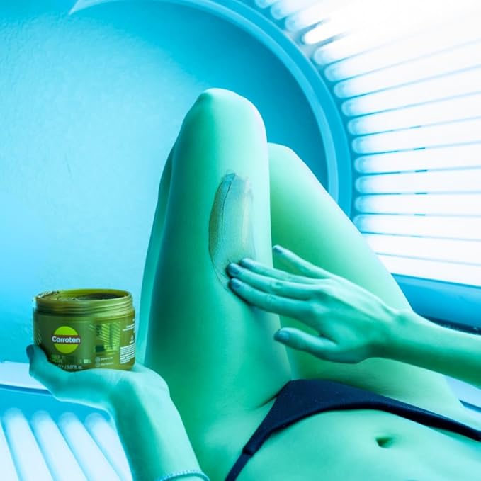 Carroten Gold Shimmer Tanning Gel | Browning Indoor/Outdoor Tan Accelerator | Non-Greasy, Water-Resistant with Carrot & Coconut Oil | Vitamin A & E For Moisture & Hydration | 5 Fl Oz + Spatula