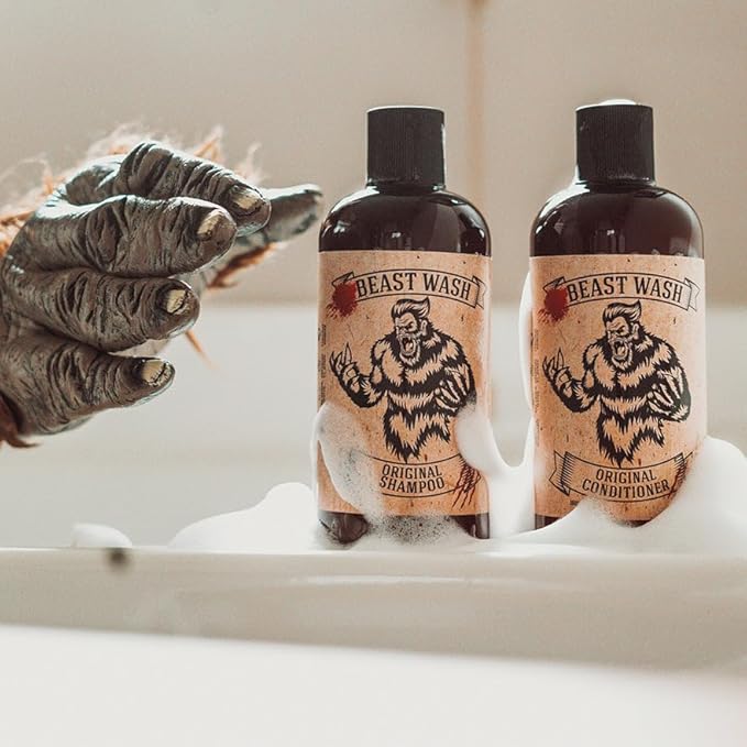 Johnny Slicks Shampoo - Supports Hair Hydration & Volume - Organic Oils & Natural Cleanse - Castor Oil, Aloe Vera, Jojoba - Original Scent - 8 oz