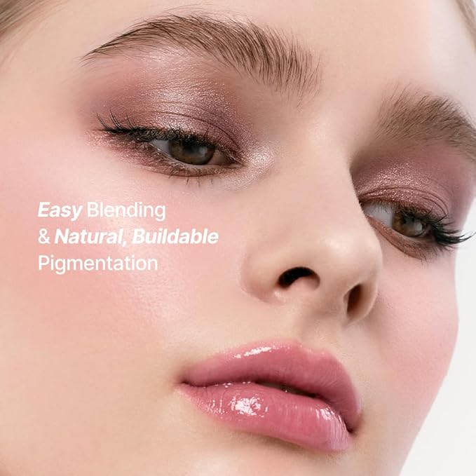 dasique Shadow Palette #16 Violet Knit l Vegan, Cruelty-Free l 9 Blendable Shades in Smooth Matte and Shimmer Finishes with Gorgeous Pearls