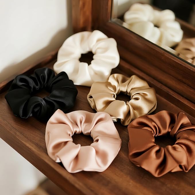 Silk Scrunchies for Women, 100% Mulberry Silk Hair Ties No Damage, Gentle No-Pull Elastic Ponytail Holders, 1Pc (Ivory)