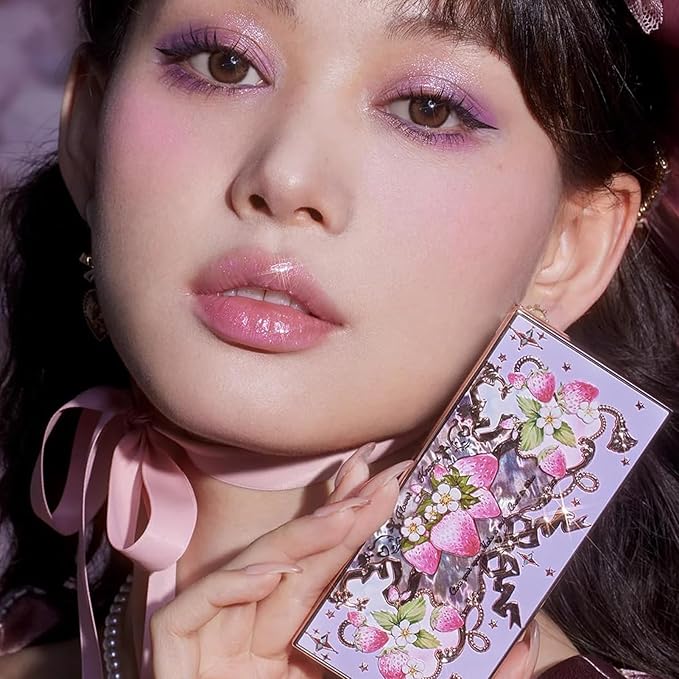 Flower Knows Violet Strawberry Rococo Eyeshadow Palette,Purple Pink Makeup Palette with 3 Matte + 2 Shimmer Shades,Blendable Smooth Cute Eye Makeup,0.21 Oz(Starmoon Strawberry)