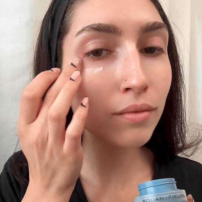 RODAN + FIELDS Redefine Eye Cream | 15 ml | Vitamin C & F Moisturizer for Hydrated, Radiant Eyes | Supports Younger Looking Eyes | Smooths Puffiness