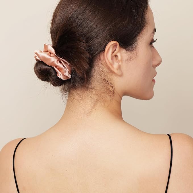 Silk Scrunchies for Women, 100% Mulberry Silk Hair Ties No Damage, Gentle No-Pull Elastic Ponytail Holders, 1Pc (Rose Gold)