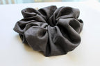 Handmade Oversized Linen Scrunchie – 100% Natural Linen in Dusty Pink, Blue, Sand or Yellow – Gentle Hold for All Hair Types – Unique, Soft, and Lightweight Hair Accessory (Charcoal)