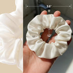 Silk Scrunchies for Women, 100% Mulberry Silk Hair Ties No Damage, Gentle No-Pull Elastic Ponytail Holders, 1Pc (Ivory)
