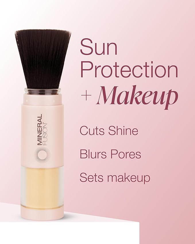 Mineral Fusion Brush-On Powder Sunscreen for Face SPF 30 | Transluscent Natural Daily Sun Care with UVA UVB Protection | Hypoallergenic, Non-Toxic | TSA & Travel Friendly