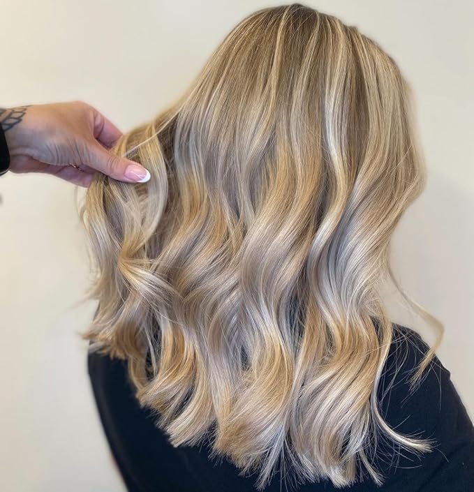 Pallure Transparent Hair Oil Treatment, To Support Thicker, Voluminous, Fuller Looking Hair, Infused with Hyaluronic Acid, Biotin, Avocado and Rosemary Oil (3.4 Fl Oz)