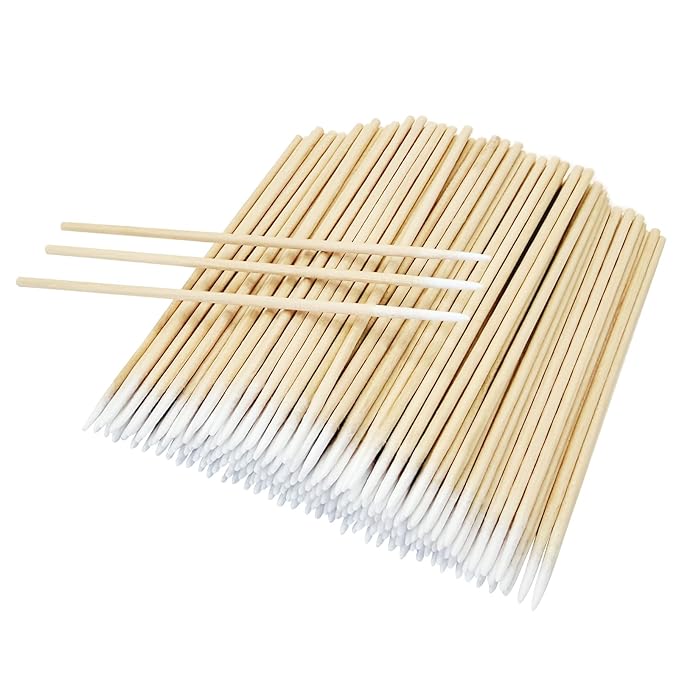 200PCS Pointed Cotton Swabs Wood Handle - Precision Tips for Nail Edge Cleanup - Sturdy Sticks for Gel Polish Correction & Cuticle Detailing, with Lint-Free Cotton for Makeup & Microblading