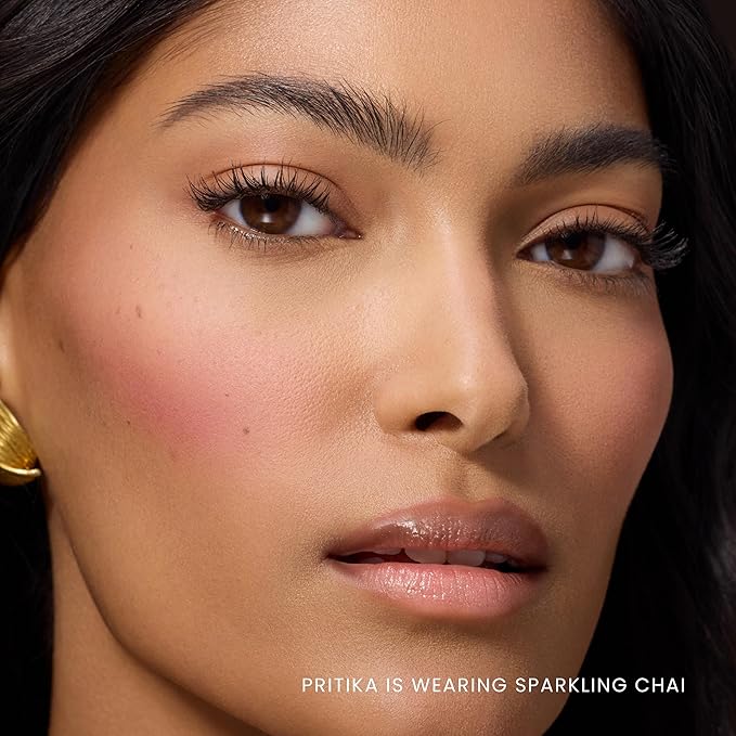 Prakti KhushiKiss Nourishing Lip Oil in Sparkling Chai, Hydrates & Plumps Lips, High-Shine Finish, with Hyaluronic Acid & Peptides, 0.17 oz