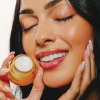 Poppy & Pout Wild Honey Overnight Lip Mask – Moisturizing Lip Balm Treatment with Shea Butter & Beeswax – Cruelty Free, Recyclable Glass Jar (0.65 oz)