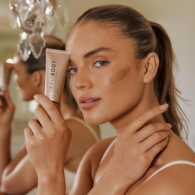 Bali Body Bronzing Serum | Hydrating with Hyaluronic Acid & Vitamin E | Anti-Aging Skin Bronzing Serum for Face | Lightweight, Non-Greasy, Buildable Skin Tint | Cruelty-Free (30 ml / 1.01 fl oz)