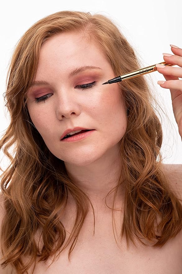 Liquid Eyeliner - Hypoallergenic Eyeliner with Fine Brush Tip, Long-Lasting Waterproof Eye Liner - Cruelty-Free, Vegan, Hypoallergenic, Gluten-Free, Smooth Application Liquid Eye Liner, Brown 2mL