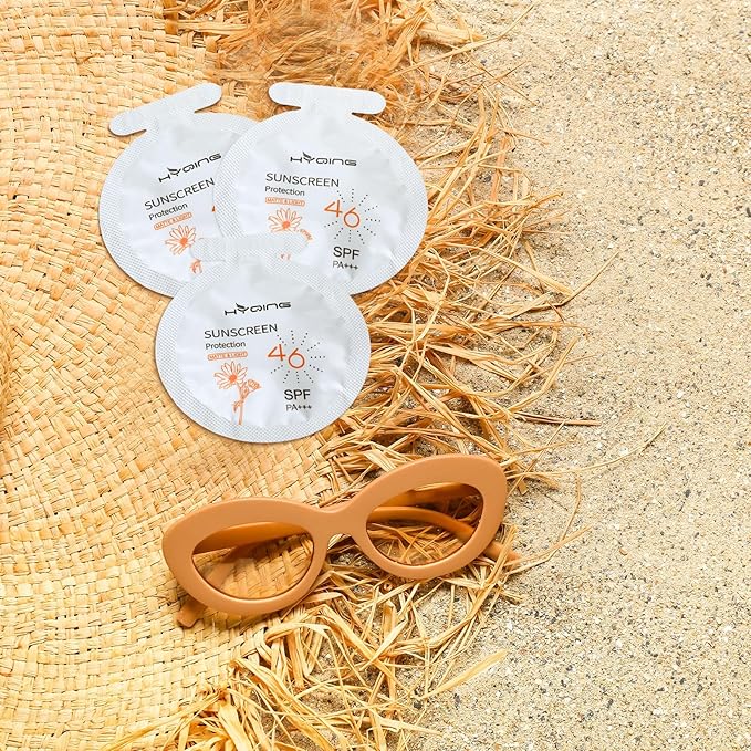 150 Pcs Sunscreen Bulk Mini Travel Size Sunscreen Packets SPF 46+ Summer Party Gifts for Women Girl